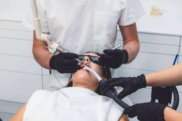 Best Emergency Gum Pain Relief  in University Park, IL